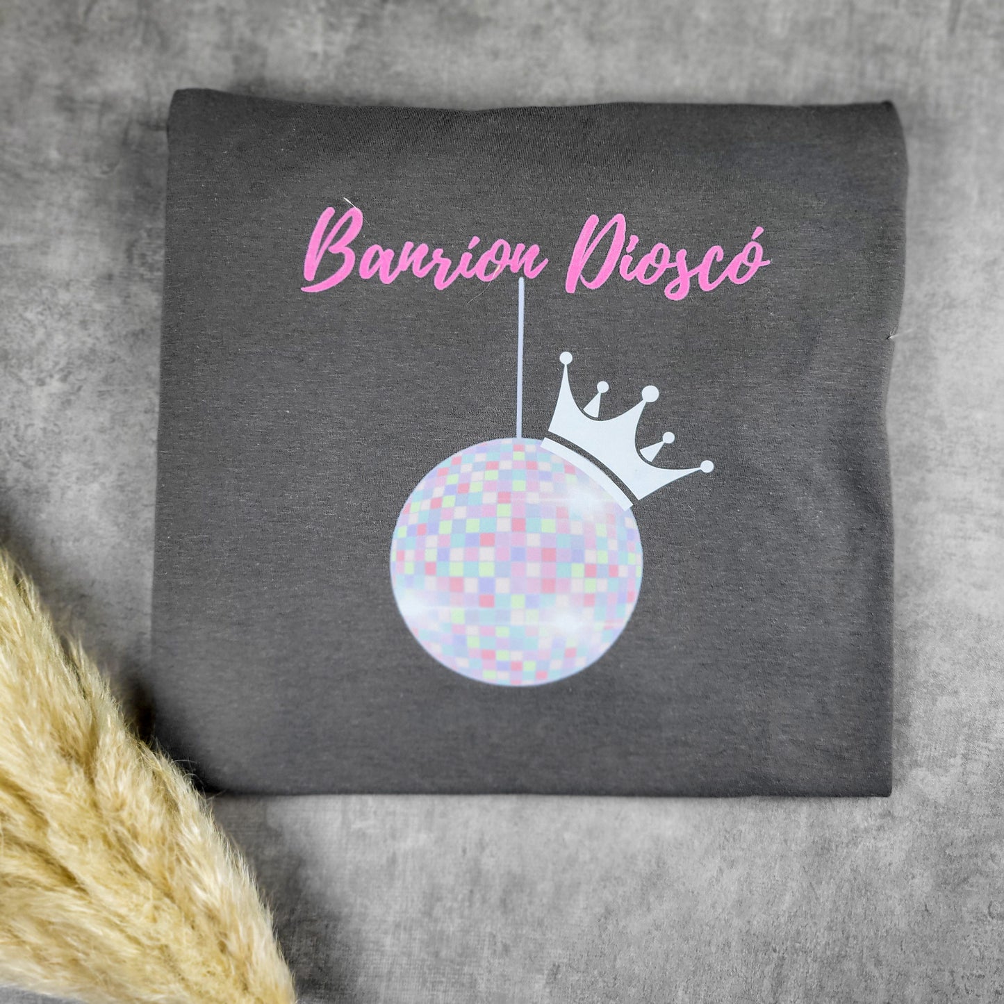 Banríon Dioscó full image t-shirt