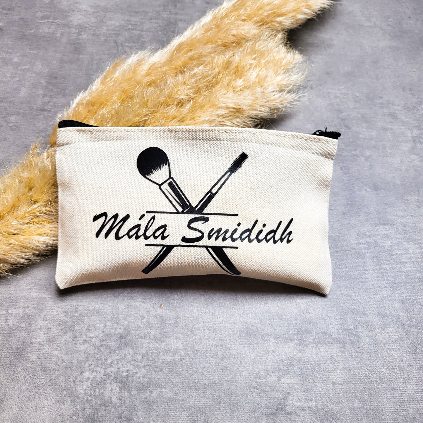 Mála Smididh small make up bag