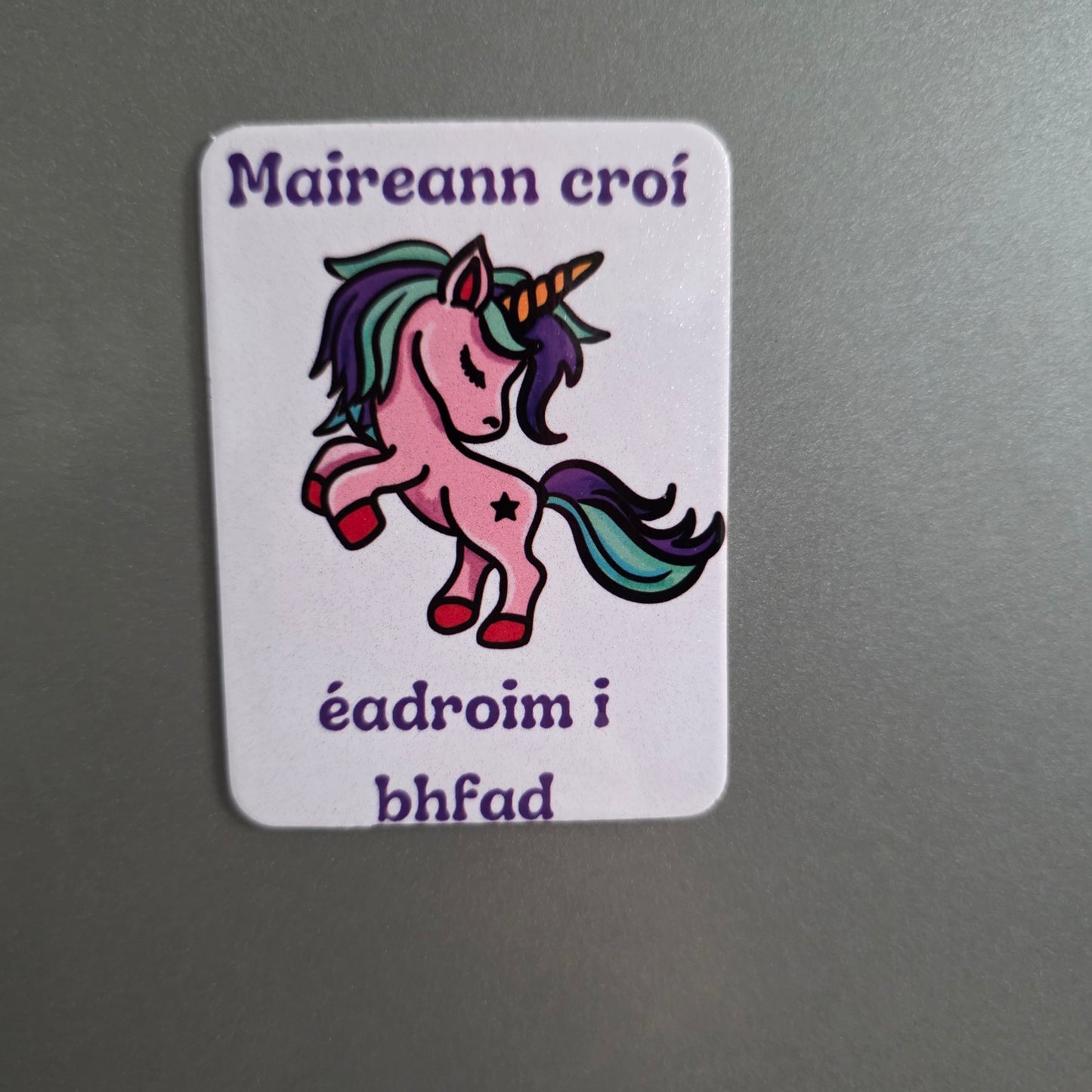 Maireann croí éadroim i bhfad magnet