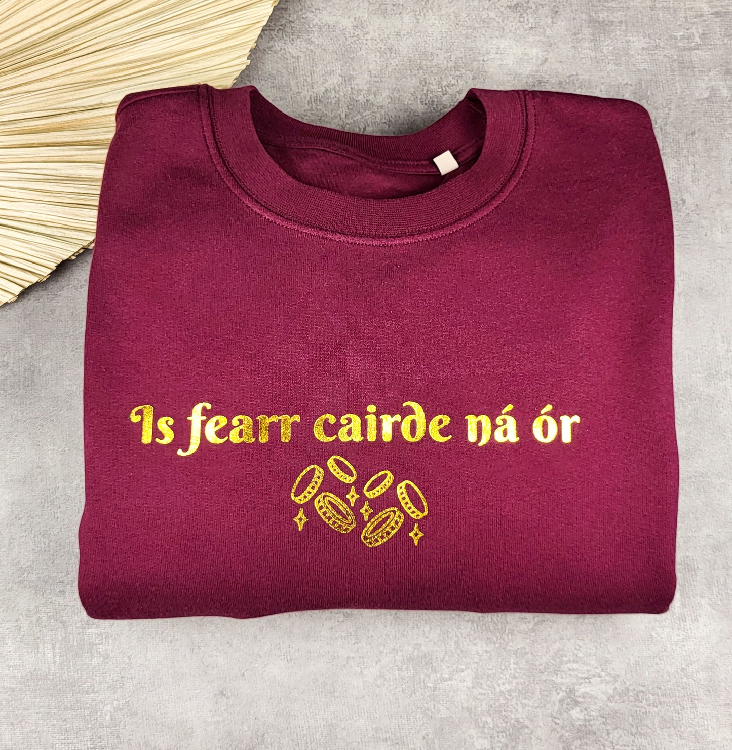 Is fearr cairde ná ór jumper