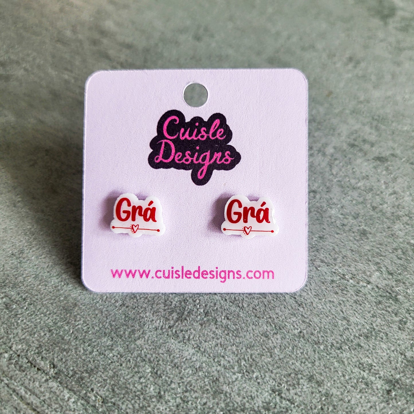 Red Grá stud earrings