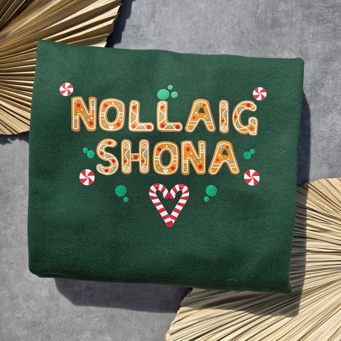 Nollaig Shona geansaí (2 colour options)